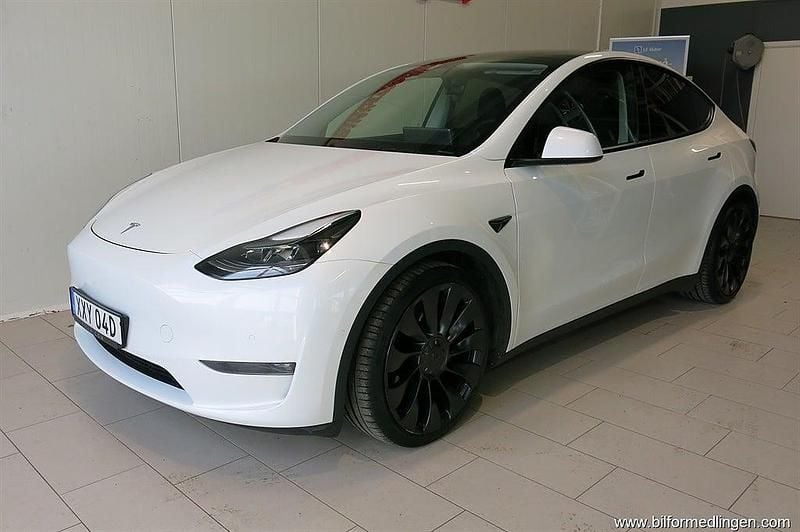 Begagnad Tesla Model Y Performance 392 kW (534 HK) 2022 Vit SUV