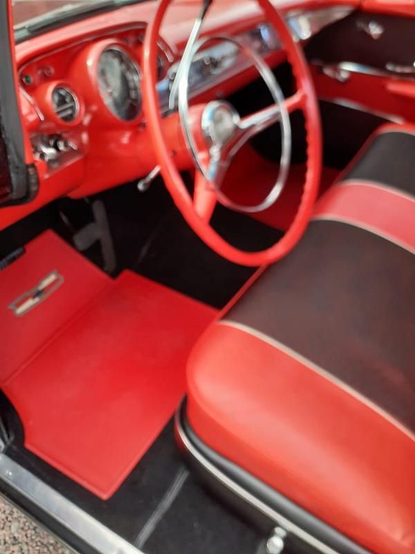 Begagnad Chevrolet Bel Air Sport 248 HK (182 kW) 1957 Svart Sportkupé