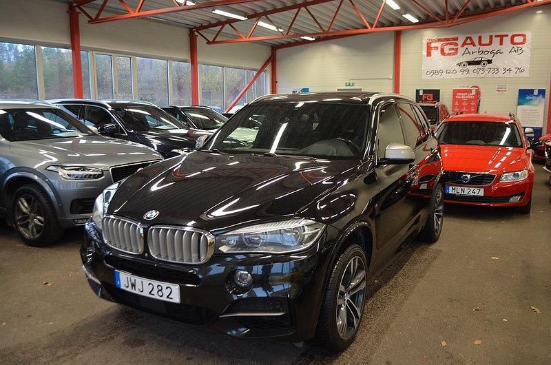 Svart Begagnad 2015 BMW X5 M Sport SUV | 299 900 kr (Marknadspris) - Bild 1/4