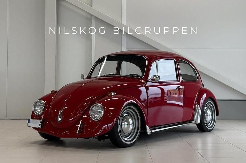 Röd Begagnad 1968 VW Beetle SE Sedan | 184 900 kr - Bild 1/4