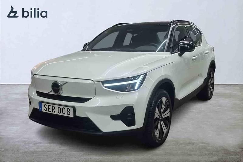 Vit Begagnad 2023 Volvo XC40 Single Motor SUV | 339 900 kr - Bild 1/1