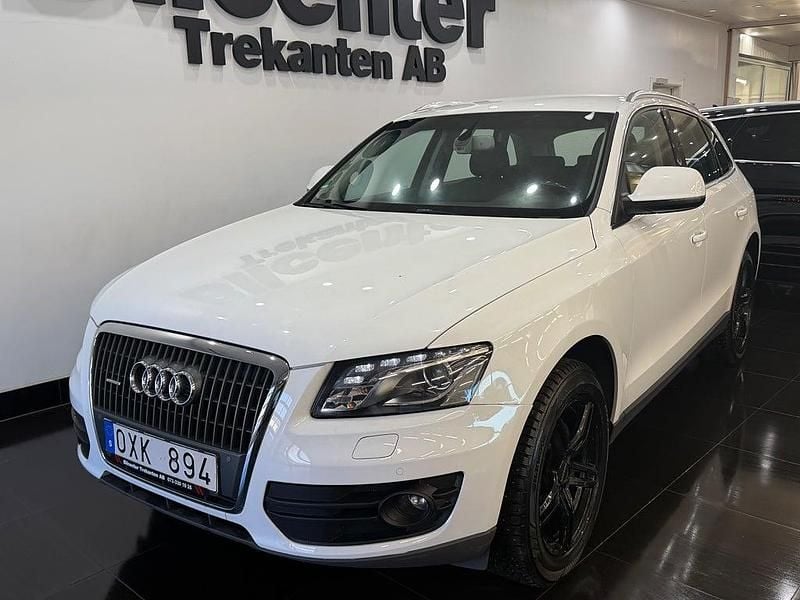 Begagnad Audi Q5 Design 170 HK (125 kW) 2010 Vit SUV