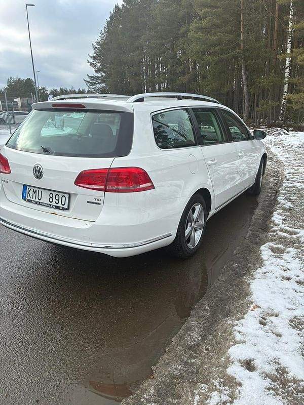 Begagnad VW Passat 150 HK (110 kW) 2012 Kombi