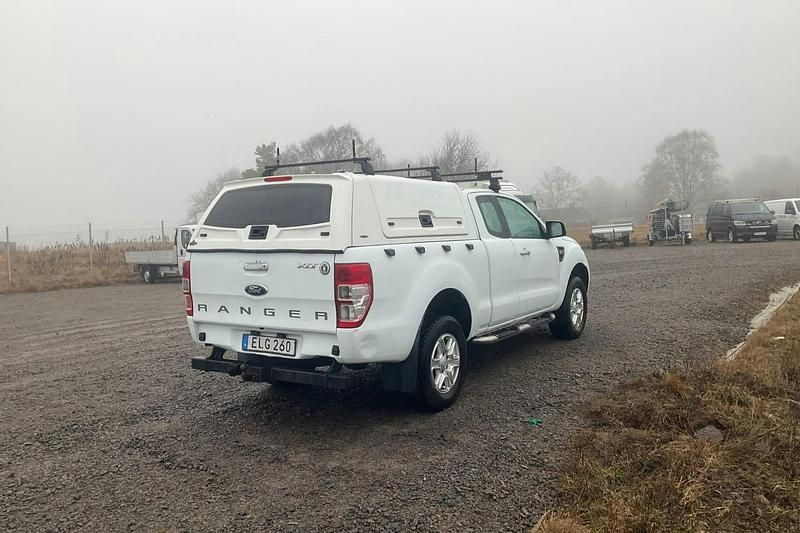Begagnad Ford Ranger 150 HK (110 kW) 2014 Vit Pickup