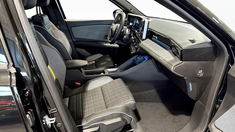 Begagnad Renault R4 Iconic 2025 Halvkombi