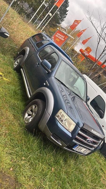 Grön Begagnad 2008 Ford Ranger Titanium Pickup | 28 900 kr - Bild 1/4