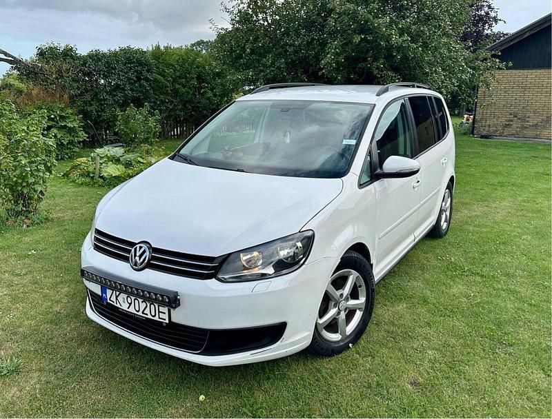 Begagnad 2011 VW Touran Minibuss | 58 500 kr - Bild 1/4