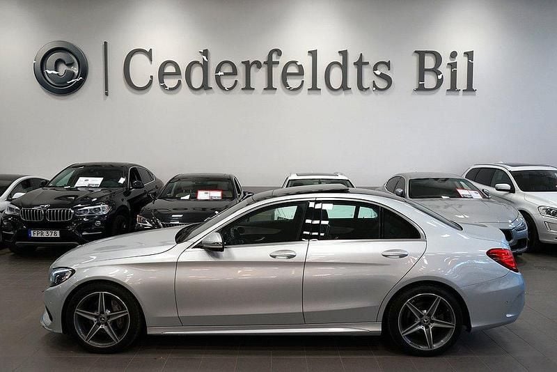 Silver Begagnad 2017 Mercedes C220 AMG Sedan | 239 900 kr (Lite dyr) - Bild 1/4