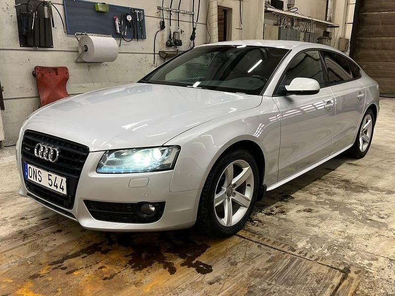 Begagnad 2011 Audi A5 Sportback Halvkombi | 88 000 kr (Bra pris) - Bild 1/4