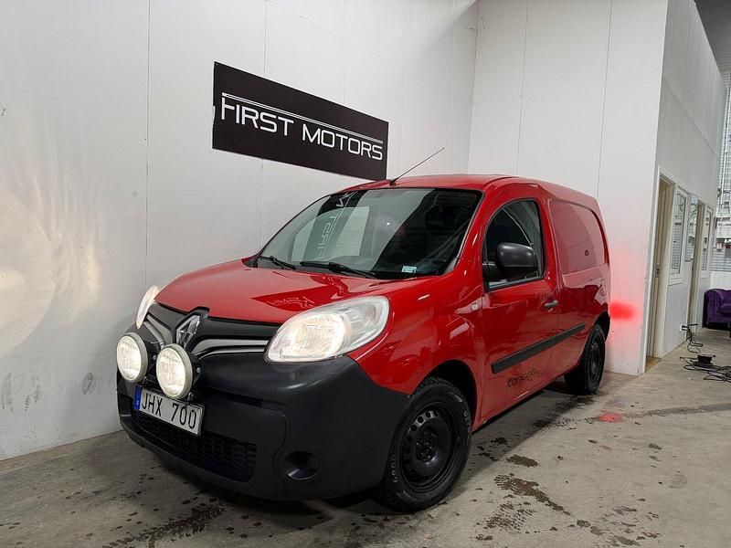 Röd Begagnad 2014 Renault Kangoo Van | 44 900 kr (Marknadspris) - Bild 1/4