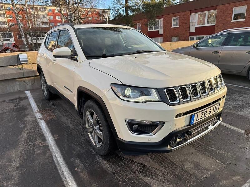 Begagnad Jeep Compass 190 HK (139 kW) 2020 SUV