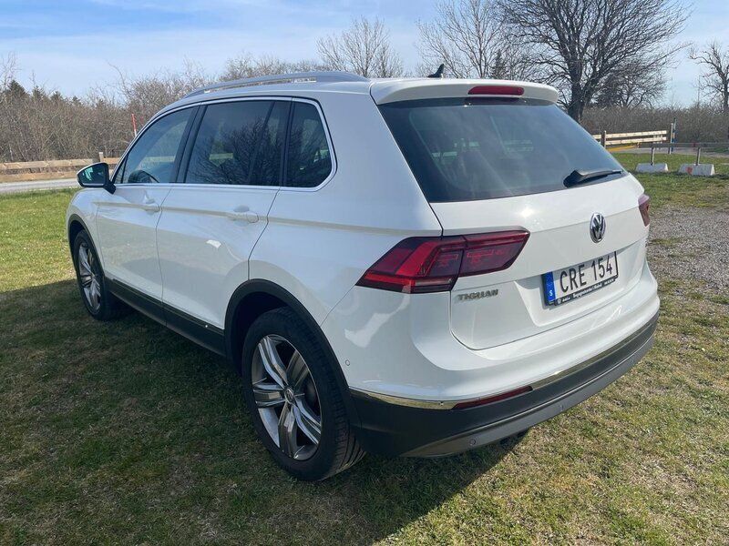 Vit Begagnad 2017 VW Tiguan SUV | 235 000 kr (Bra pris) - Bild 1/4