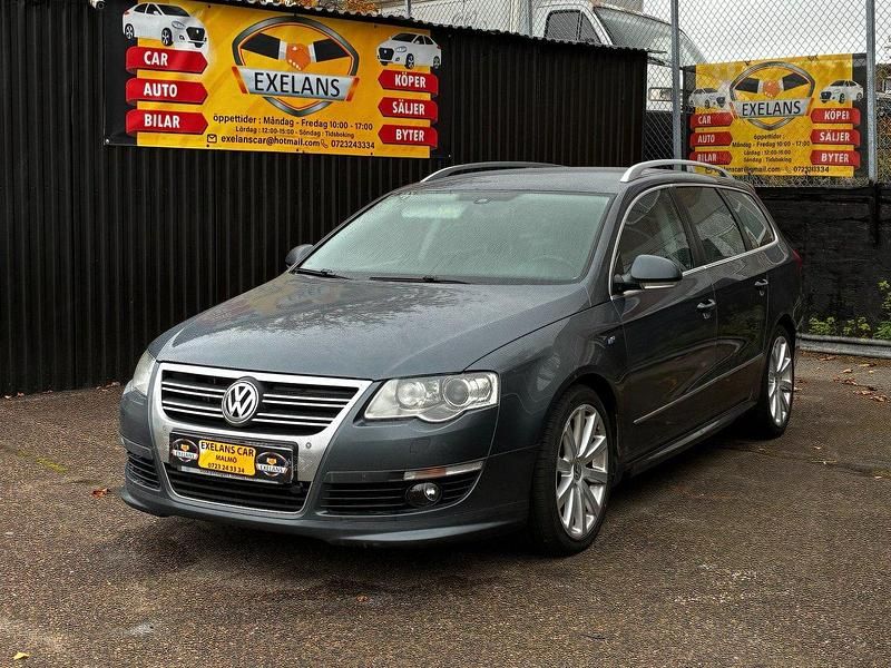 Ljusgrå Begagnad 2009 VW Passat Sportline Kombi | 36 900 kr (Marknadspris) - Bild 1/4