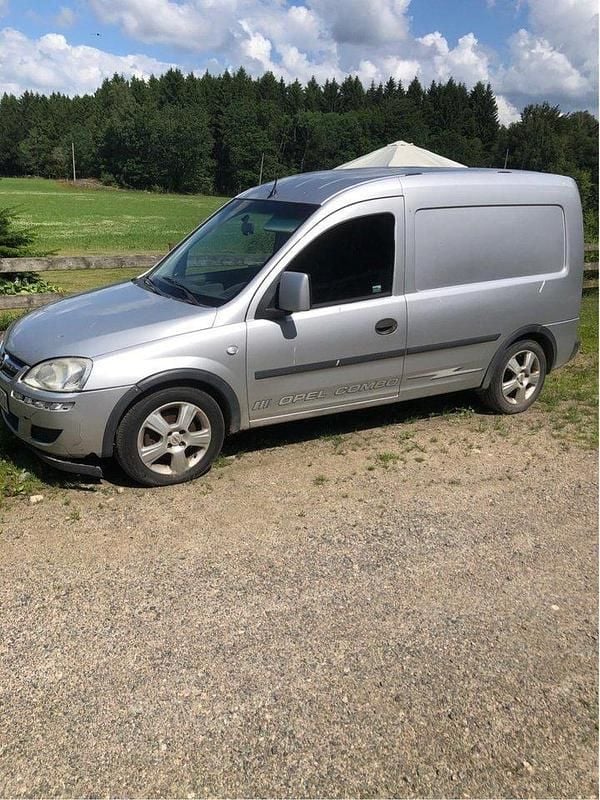 Silver Begagnad 2007 Opel Combo Minibuss | 5 000 kr (Superpris) - Bild 1/4