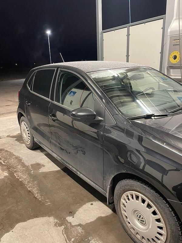 Begagnad VW Polo 90 HK (66 kW) 2017