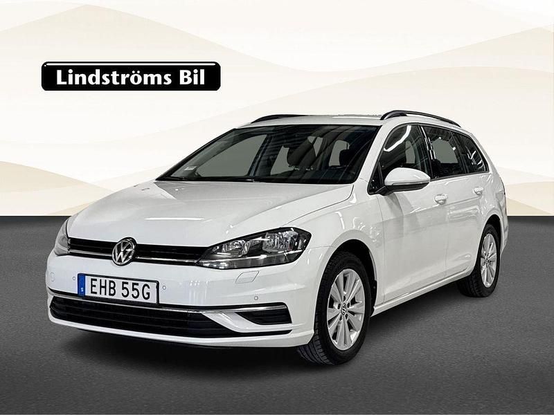 Vit Begagnad 2020 VW Golf VII Edition Kombi | 214 900 kr (Marknadspris) - Bild 1/3