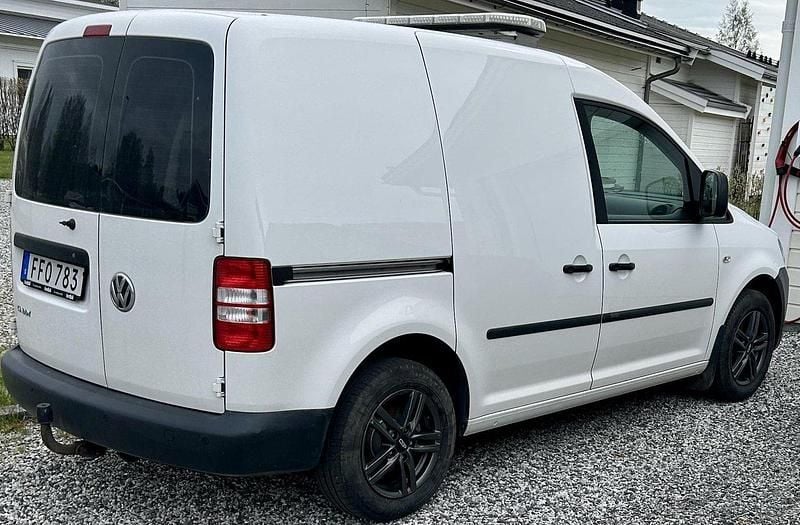 Vit Begagnad 2014 VW Caddy Minibuss | 78 000 kr (Lite dyr) - Bild 1/1
