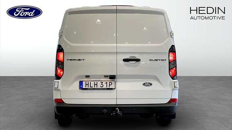 Ny Ford Transit Custom 2026 Vit Sedan