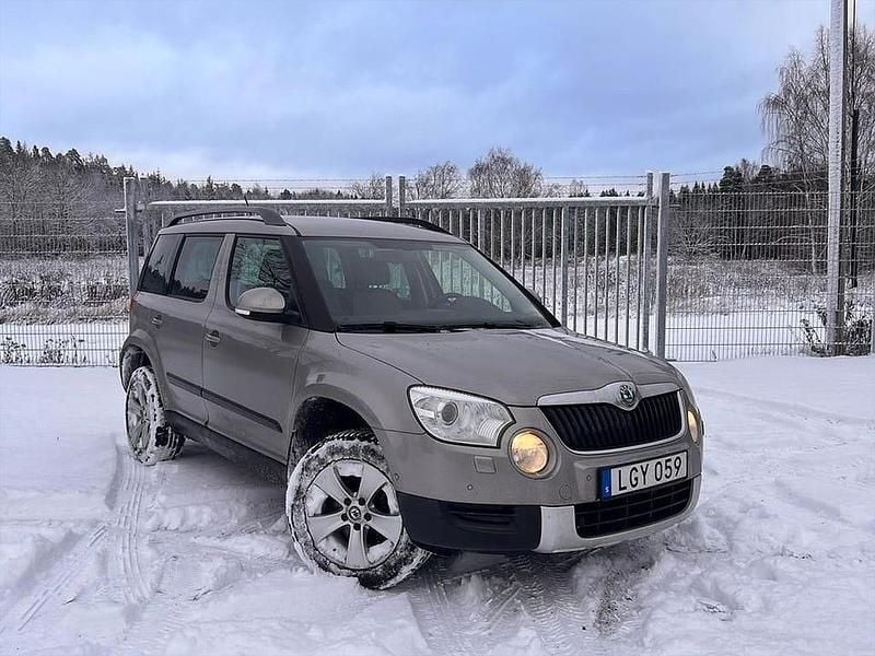 Ljusbrun Begagnad 2011 Skoda Yeti Experience SUV | 47 900 kr (Superpris) - Bild 1/4