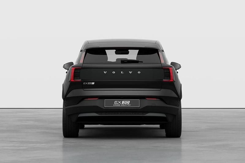 Ny Volvo EX30 CC Performance 319 kW (434 HK) 2025 Svart SUV
