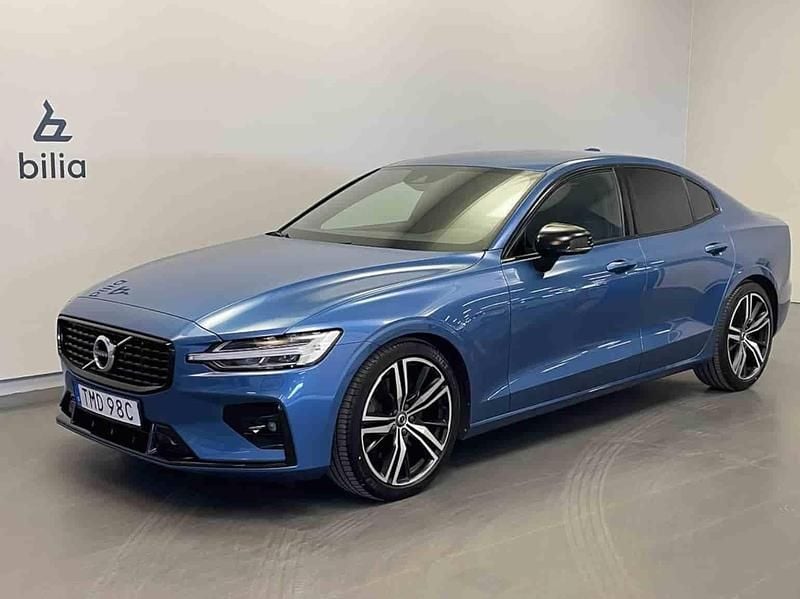 Blå Begagnad 2020 Volvo S60 R-Design Sedan | 329 500 kr (Marknadspris) - Bild 1/1