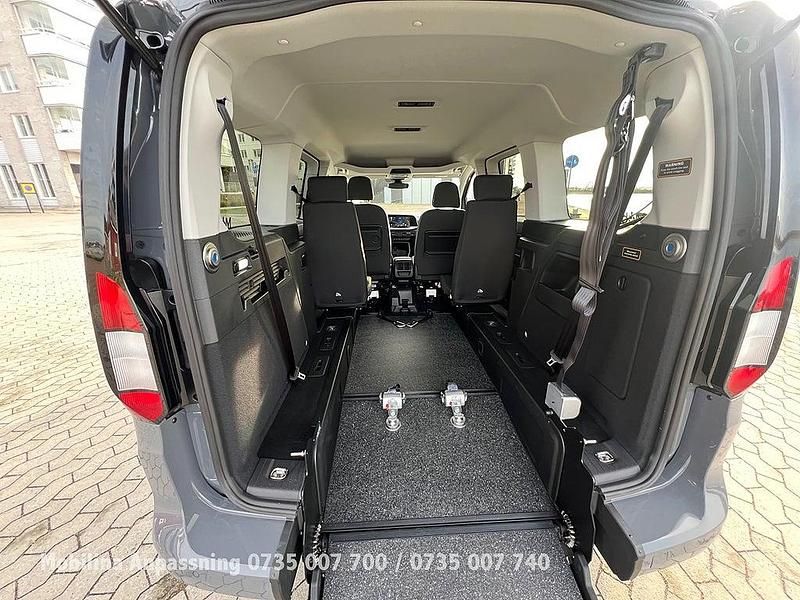 Ny Ford Tourneo 2025 Kombi