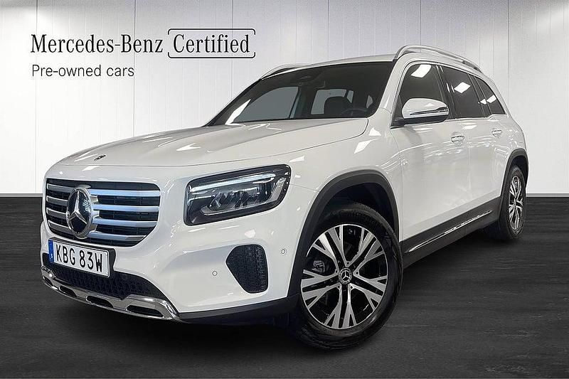 Vit Begagnad 2024 Mercedes GLB200 Progressive SUV | 429 000 kr (Marknadspris) - Bild 1/4