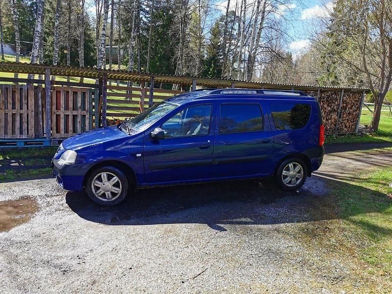 Blå Begagnad 2009 Dacia Logan MCV Kombi | 15 000 kr - Bild 1/4