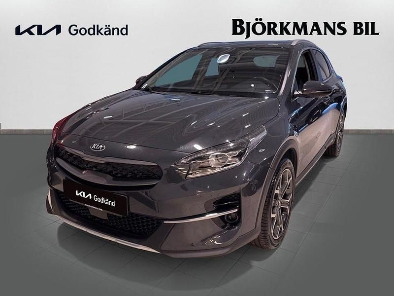 Grå Begagnad 2020 Kia XCeed Advance SUV | 244 900 kr (Marknadspris) - Bild 1/4