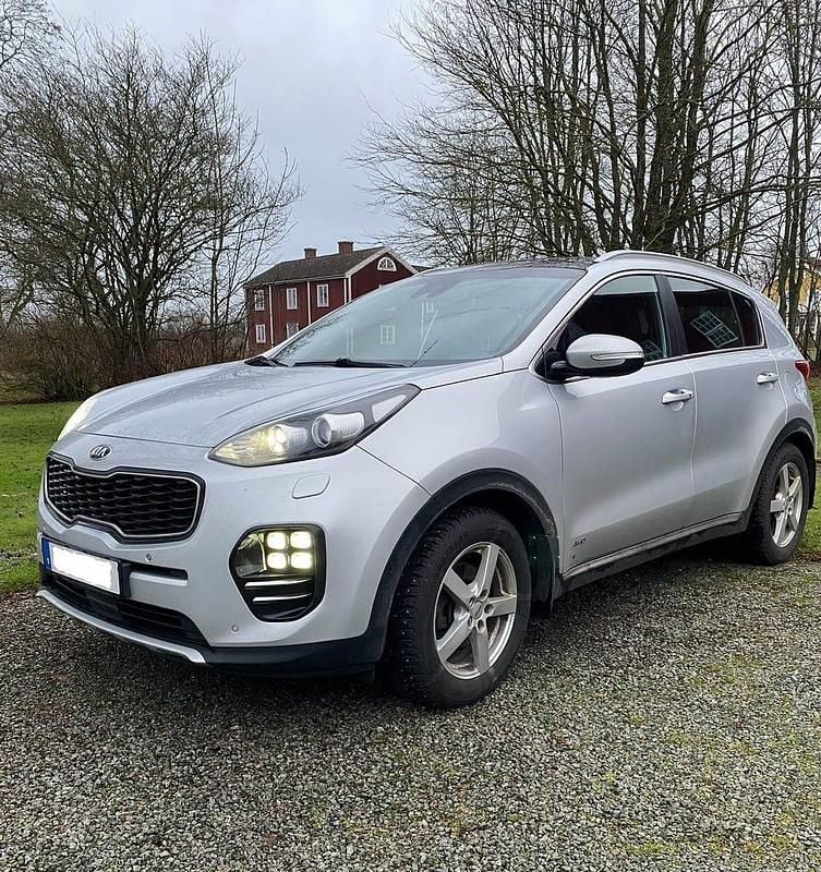 Begagnad 2016 Kia Sportage SUV | 123 456 kr - Bild 1/1