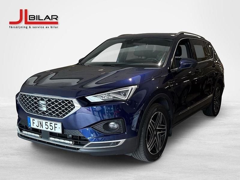 Blå Begagnad 2019 Seat Tarraco 4Drive SUV | 264 900 kr (Marknadspris) - Bild 1/4