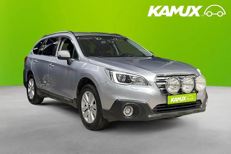 Silver/grå Begagnad 2017 Subaru Outback Kombi | 179 800 kr (Marknadspris) - Bild 1/4