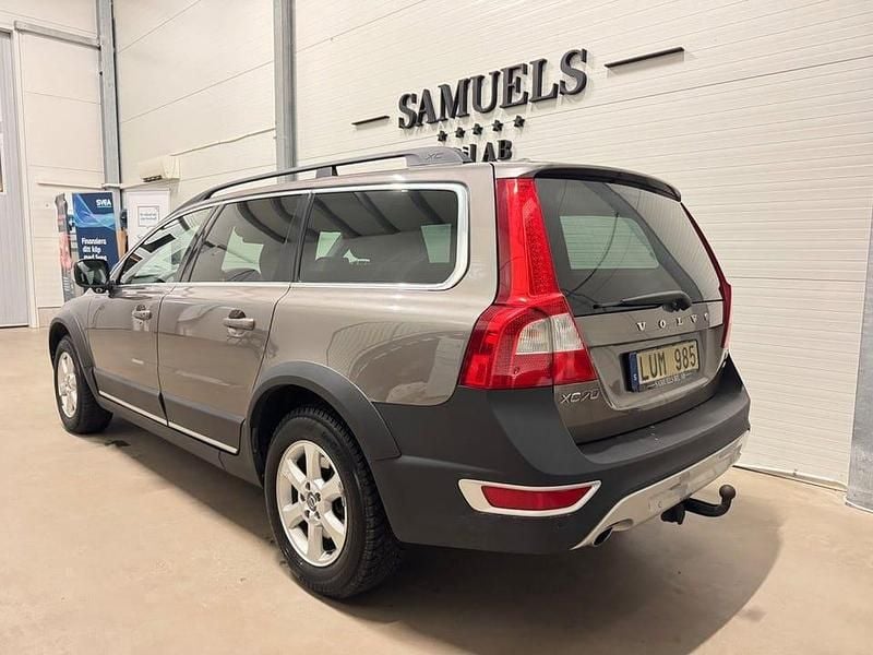 Begagnad Volvo XC70 163 HK (119 kW) 2011 Grå Kombi