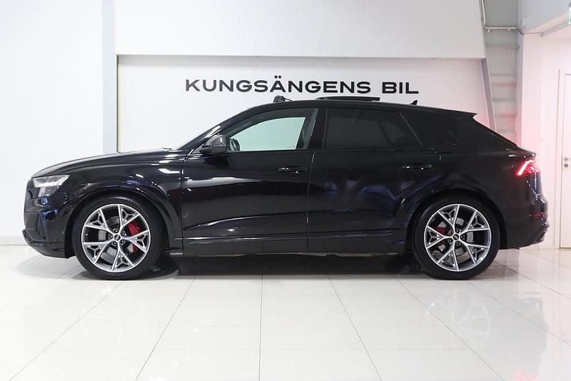 Begagnad Audi Q8 Competition 286 HK (210 kW) 2023 Svart SUV