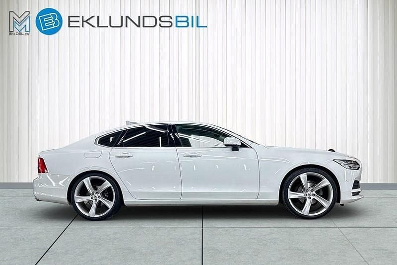 Begagnad Volvo S90 Business Edition 150 HK (110 kW) 2018 Vit Sedan
