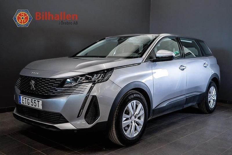 Grå Begagnad 2021 Peugeot 5008 SUV | 219 000 kr (Bra pris) - Bild 1/4