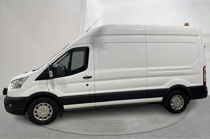 Begagnad Ford Transit 130 HK (95 kW) 2020 Vit Halvkombi