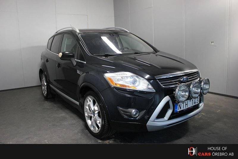 Svart Begagnad 2011 Ford Kuga Titanium SUV | 64 900 kr (Bra pris) - Bild 1/4