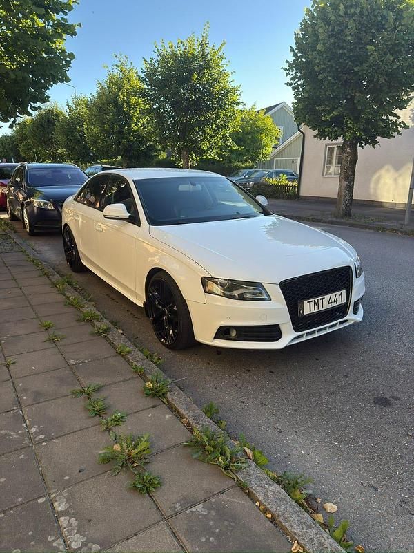 Begagnad 2009 Audi A4 Sedan | 77 000 kr (Marknadspris) - Bild 1/4