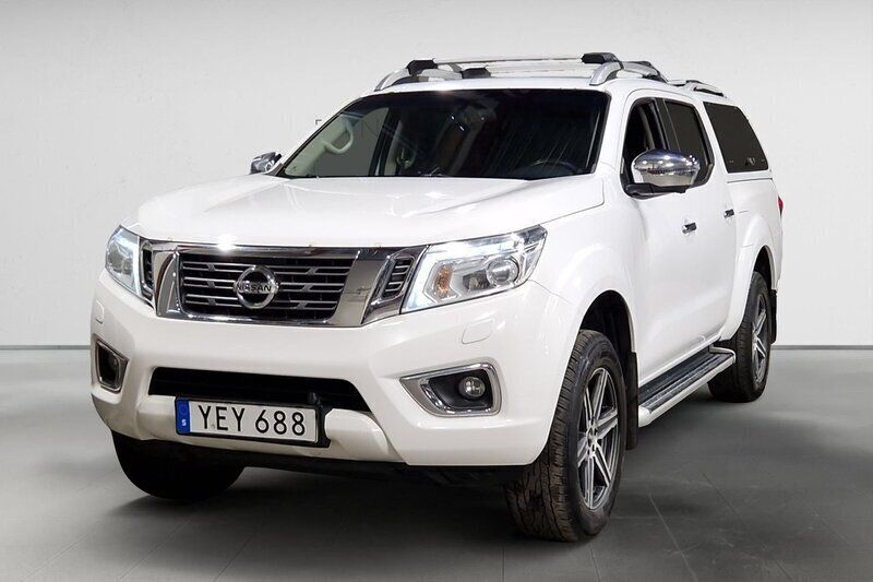 Vit Begagnad 2016 Nissan Navara Tekna Pickup | 189 900 kr (Marknadspris) - Bild 1/3