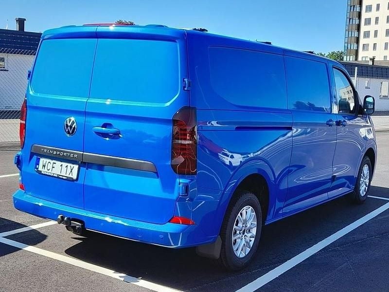 Ny VW Transporter 150 HK (110 kW) 2025 Blå Van