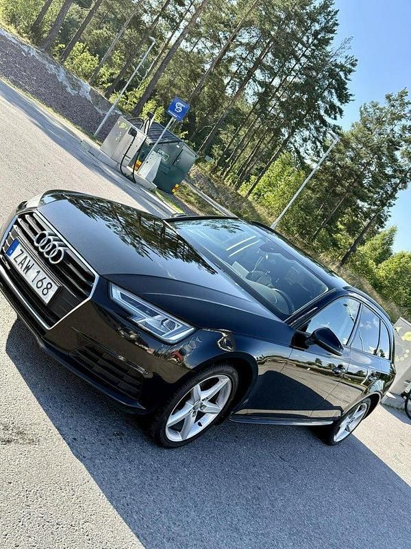 Svart Begagnad 2018 Audi A4 Proline Kombi | 175 000 kr (Marknadspris) - Bild 1/4