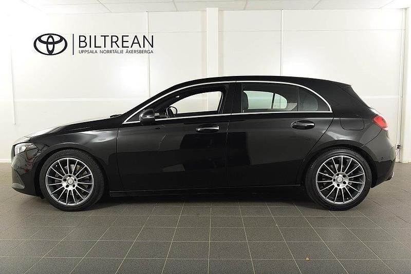 Begagnad Mercedes A250 224 HK (164 kW) 2020 Svart Halvkombi