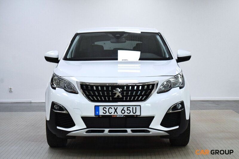 Vit Begagnad 2019 Peugeot 3008 Allure SUV | 159 800 kr (Bra pris) - Bild 1/4