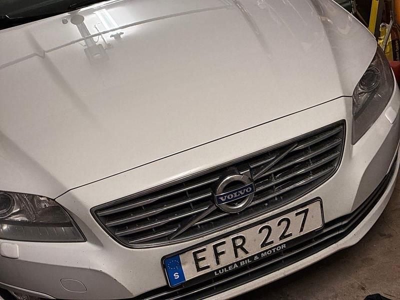 Begagnad 2015 Volvo V70 Kombi | 99 000 kr (Superpris) - Bild 1/1