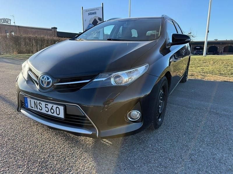 Begagnad 2014 Toyota Auris Touring Sports Kombi | 65 000 kr (Bra pris) - Bild 1/4