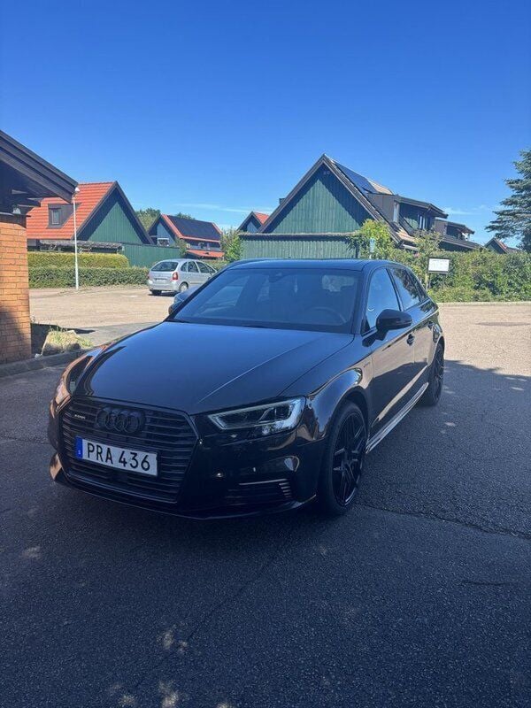 Begagnad 2018 Audi A3 Sportback e-tron Design Sedan | 235 000 kr (Dyr) - Bild 1/4