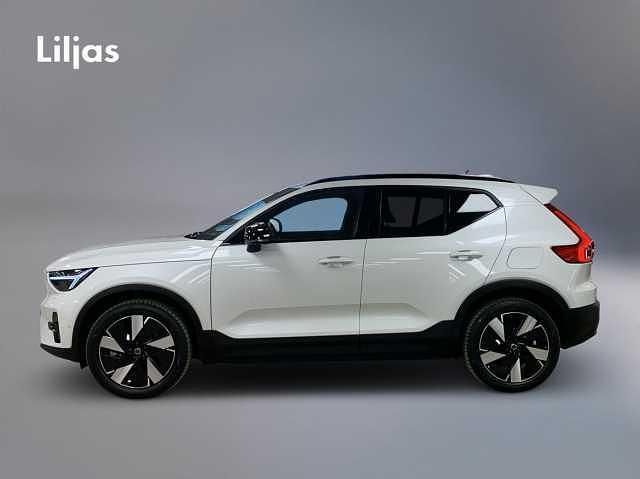 Begagnad Volvo EX40 Plus 185 kW (252 HK) 2025 Vit SUV