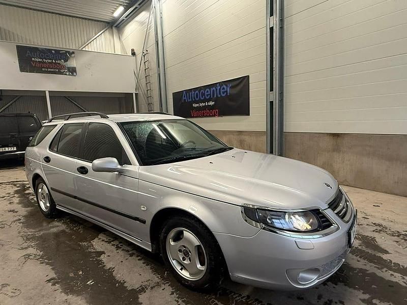 Silver Begagnad 2007 Saab 9-5 Kombi | 54 900 kr (Dyr) - Bild 1/4