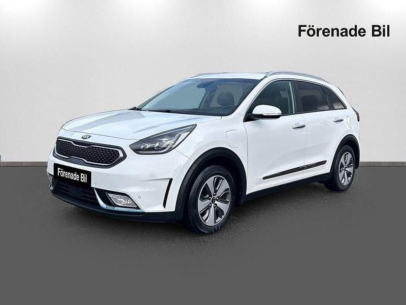 Vit Begagnad 2018 Kia Niro 2 SUV | 165 000 kr (Bra pris) - Bild 1/4